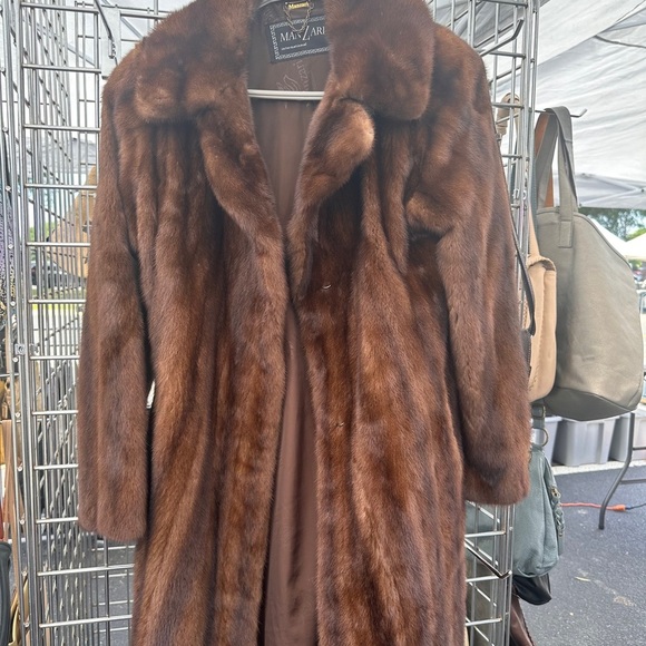 Manzari Brown mink coat - Picture 2 of 15